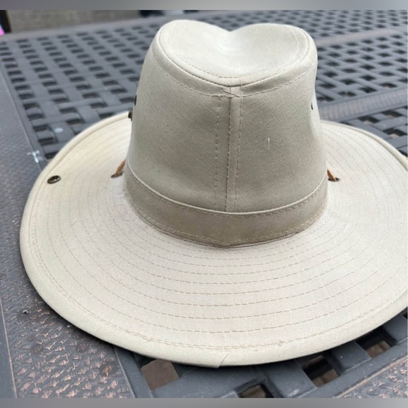 Walt Disney World Animal Kingdom Safari Hat Outback 5 Pins Sz S - Picture 6 of 9